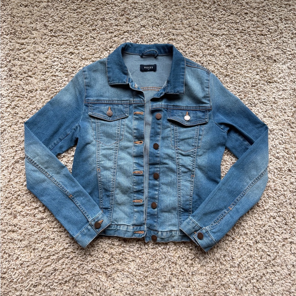 Pieces Classic Blue Denim Jacket